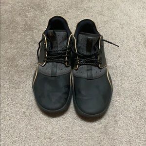 Black Jordan Eclipse